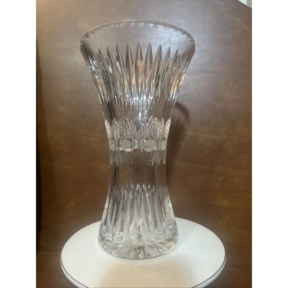 Vintage Cut Glass Floral Pattern 8